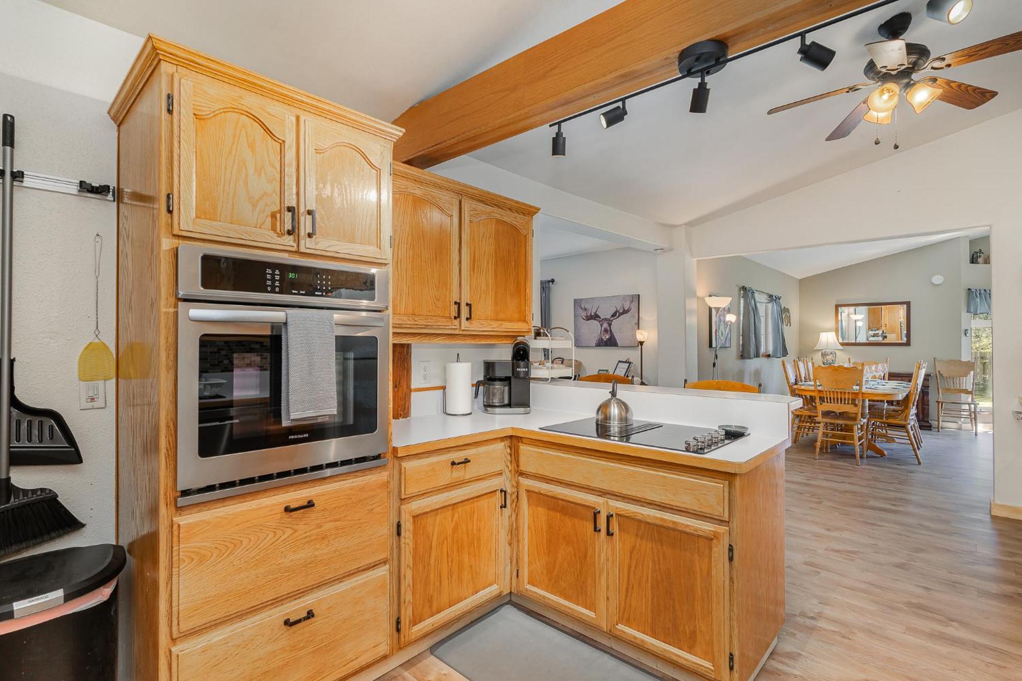 Bear'S Den Hideaway With Hot Tub Villa Ashford Dış mekan fotoğraf