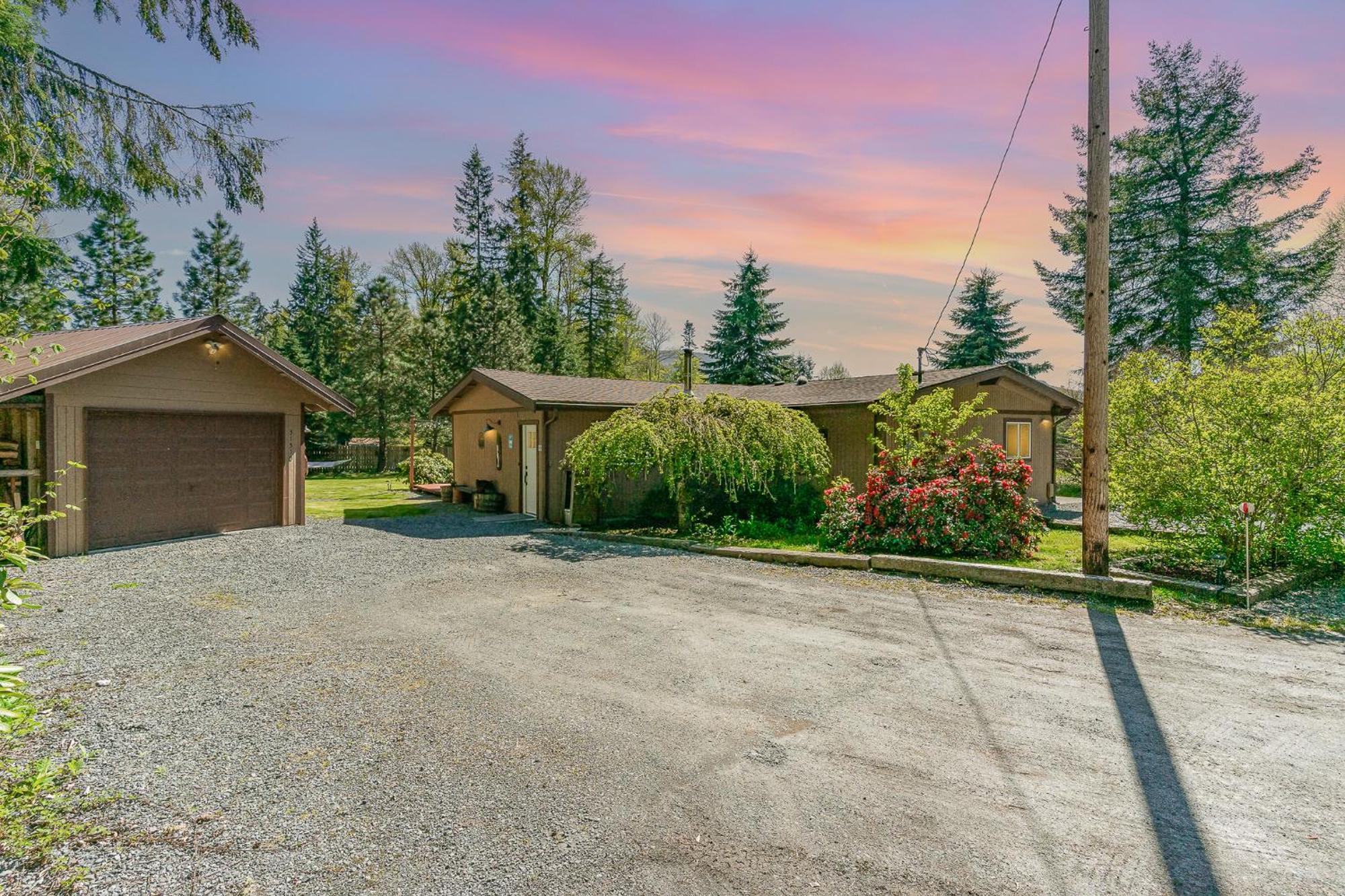 Bear'S Den Hideaway With Hot Tub Villa Ashford Dış mekan fotoğraf